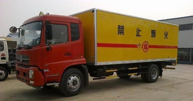 这10种交通违法行为，抓到一次性扣12分