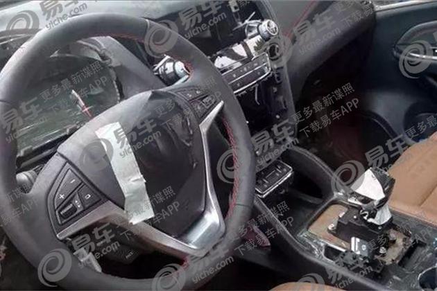 长安CS85测试车谍照曝光 定位跨界轿跑SUV
